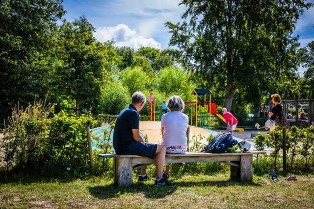 Vakantiewoning - Kon. Emmaweg 26 | Vrouwenpolder 'Uitspanning Oranjezon' Esterno foto